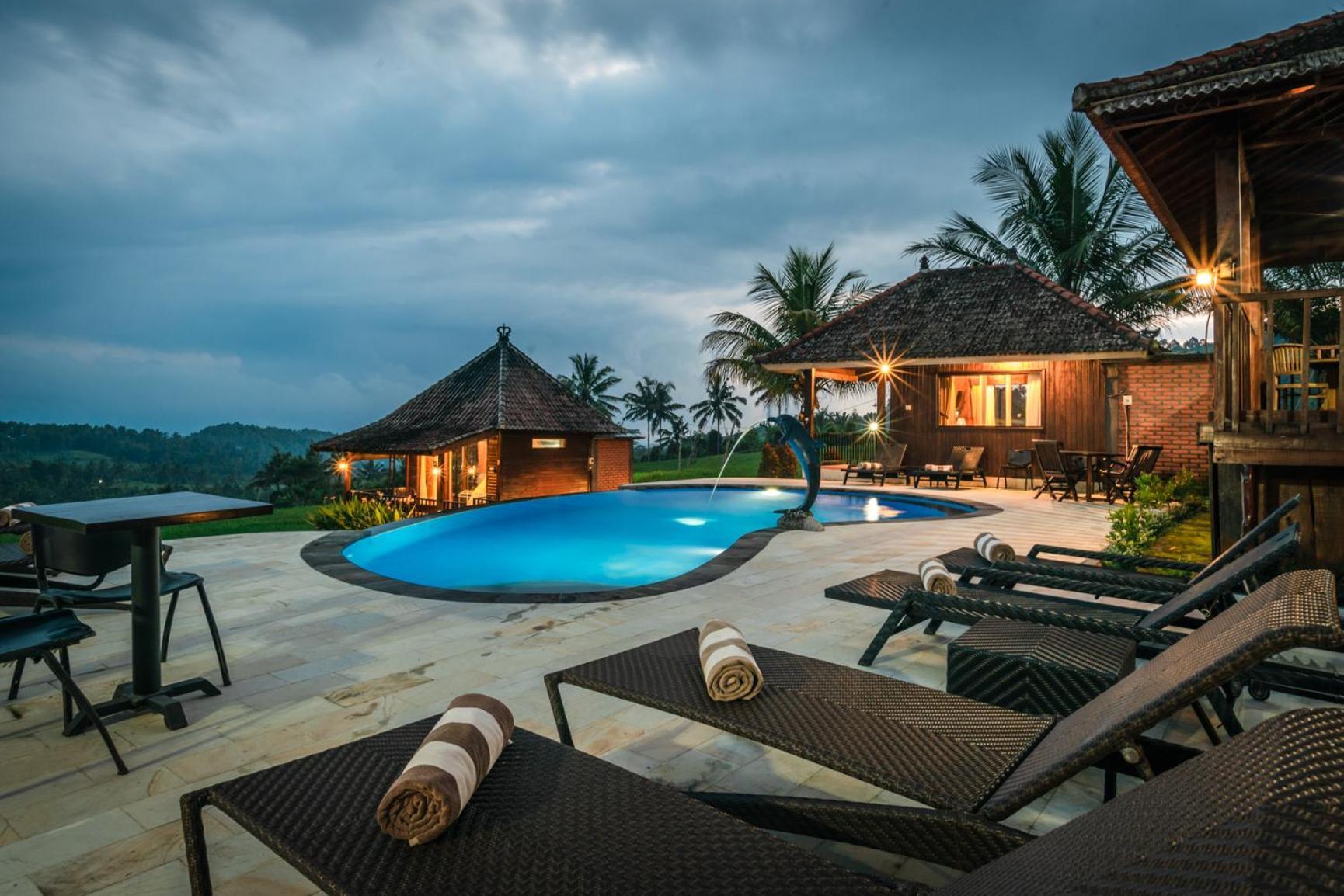 Villa Sande Munduk  Ngoại thất bức ảnh